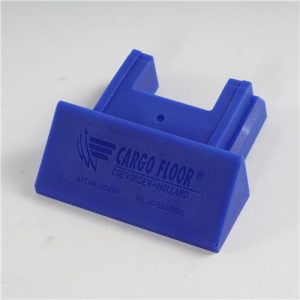 Końcówka panela podłogowego plastikowa 112mm Cargo Floor